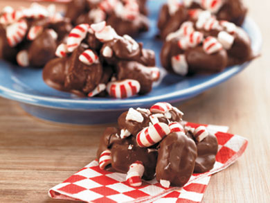 Chocolate-and-Peppermint Coated Pretzels