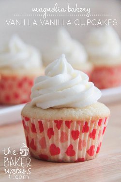 Copycat Magnolia Bakery Vanilla Vanilla Cupcakes