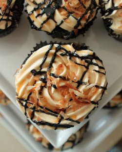 Samoas Cupcake