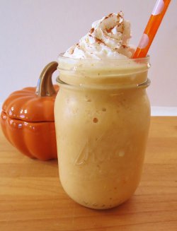 Just-Like Starbucks Pumpkin Spice Frappe