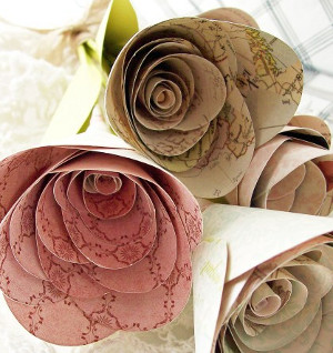 10 Free Flower Tutorials: How to Make Fabric Flowers, Flowers from Paper, and More
