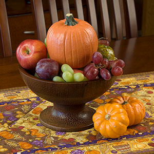 How to Show off Your Table Runner for Thanksgiving