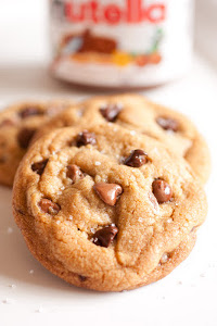 Nutella Stuffed Chocolate Chip Cookies