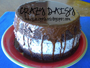 Oreo Creme Cake