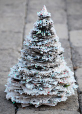 Recycled Crafts: 24 Table Top Christmas Trees Recycled Crafts: 24 Table Top Christmas Trees