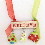 16 Free Beading Patterns for Christmas Jewelry 16 Free Beading Patterns for Christmas Jewelry
