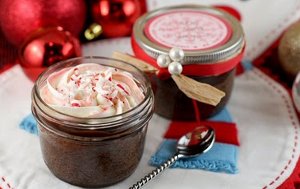 Peppermint Fudge Cupcake Jars