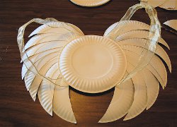 Easy Peasy Last Minute Angel Wings | AllFreeChristmasCrafts.com