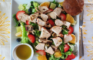 Copycat Panera Strawberry Poppy Seed Salad