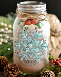 75+ Easy Christmas Crafts to Make at the Last Minute