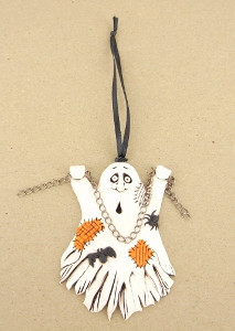 A Very Ghostly Ornament