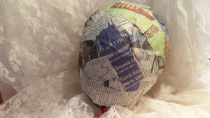 How to Make a Paper Mache Egg