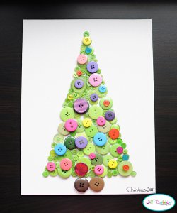 Merry and Bright Button Christmas Tree
