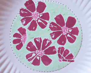 Hawaiian-Inspired Paper Plate Art