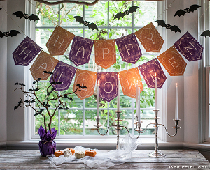 Happy Halloween Printable Banner and Bats 
