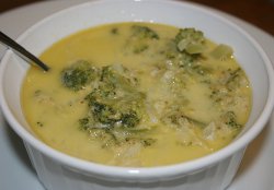 Slow Cooker Broccoli and Three Cheese Soup