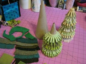 Felt Sweater Christmas Trees