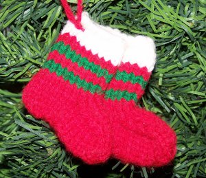 Mini Knit Stocking Ornaments Favecrafts Com