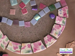 Mosaic Stepping Stone | FaveCrafts.com