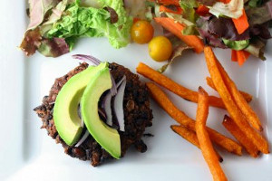 5 Ingredient Black Bean Burgers