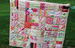 Eenkleurige Scrappy Baby Quilt 