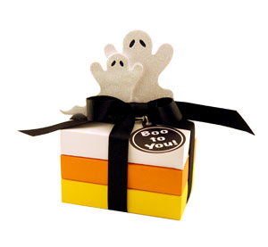 Halloween Ghost Gift Box | FaveCrafts.com