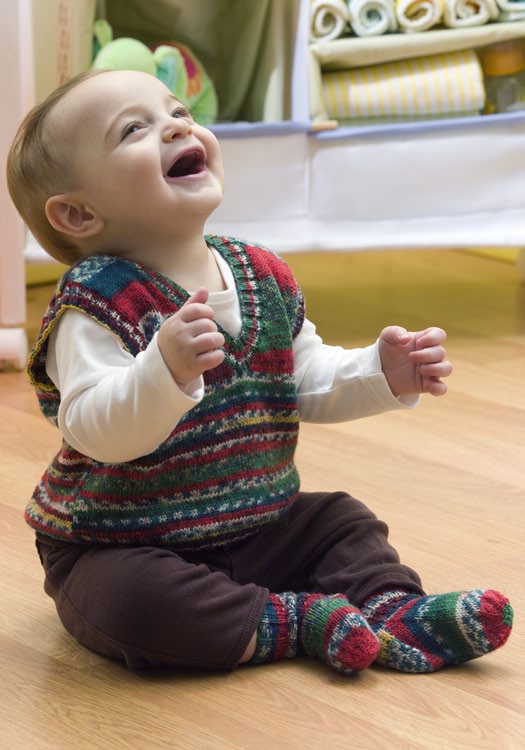 Baby Holiday Socks Knitting Pattern From Red Heart Yarn