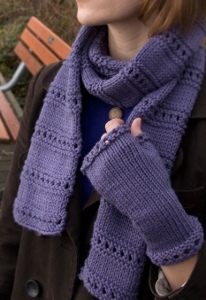 9 Christmas Knitting Patterns Easy Knit Scarves For The