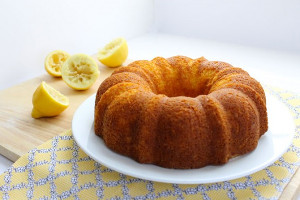 Lovely Lemon Bundt Cake