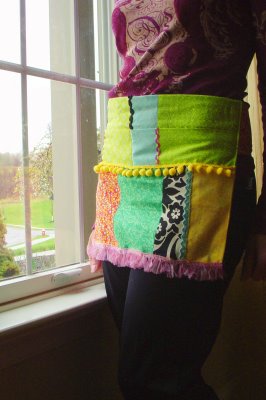 Scrap Fabric Apron | Clever Sewing Projects To Upcycle Fabric Scraps