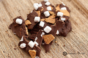 Simple S'mores Bark