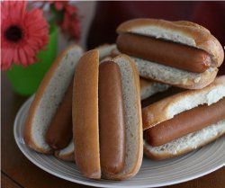 Crock Pot Hot Dogs for a Crowd - A Year of Slow Cooking