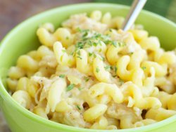 Mac & Cheese with Garlic Chicken
